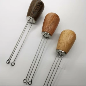 مفكك تكتلات ثلاثي